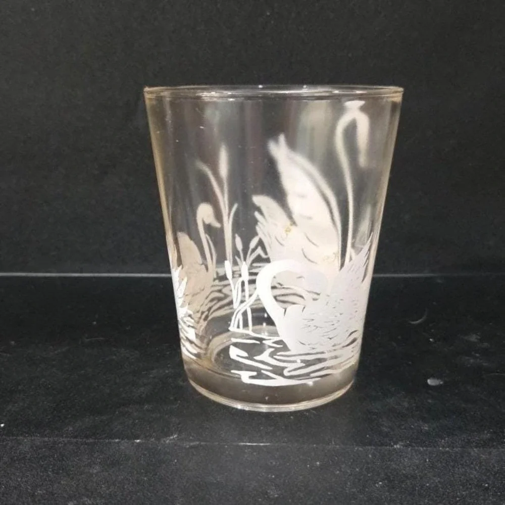 Swan Design Etched Lowball Tumbler,‎ Vintage Mid-Century Glass, Light Pink Tint
